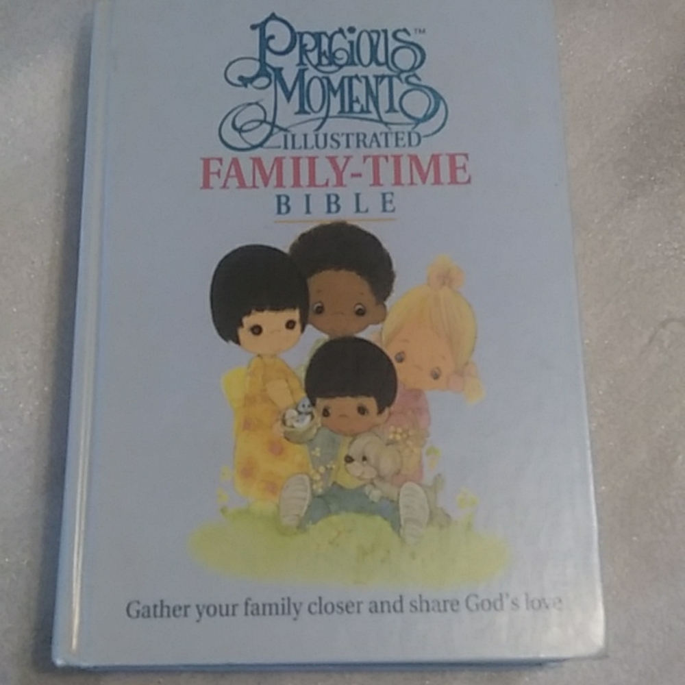 Precious moments illustrated family time Bible